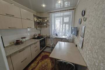 2-к квартира, 48 м², 3/9 эт.