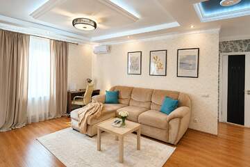 3-к квартира, 80 м², 9/9 эт.