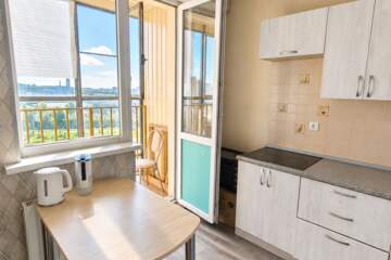 1-к квартира, 40 м², 9/18 эт.